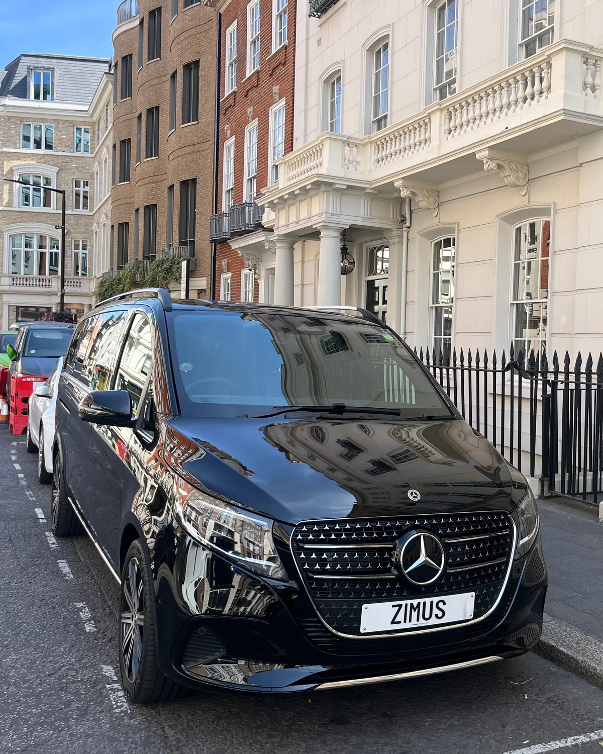 Front of the black Mercedes-Benz V-Class on a Mayfair street